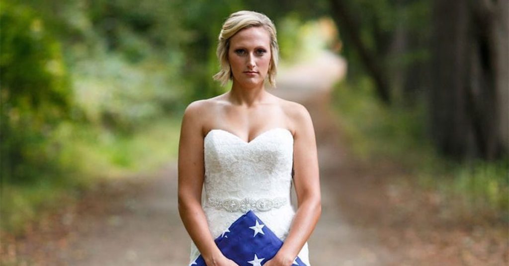 Bride Refuses To Cancel Photo Shoot After Fiancé Is Killed On Duty